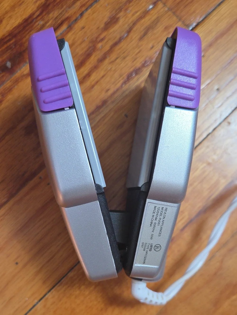 Revlon RV061C Palm Straightener, Corded